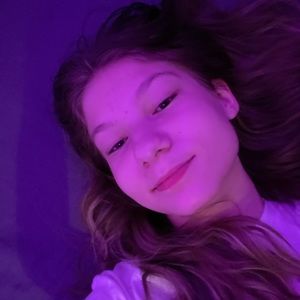 Meet your Posher, Kloe